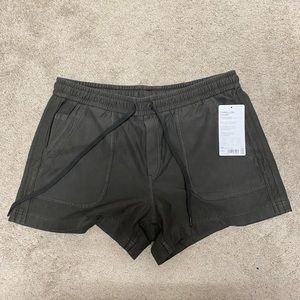 Athleta Farallon Shorts - Green/Gray - Size 14
